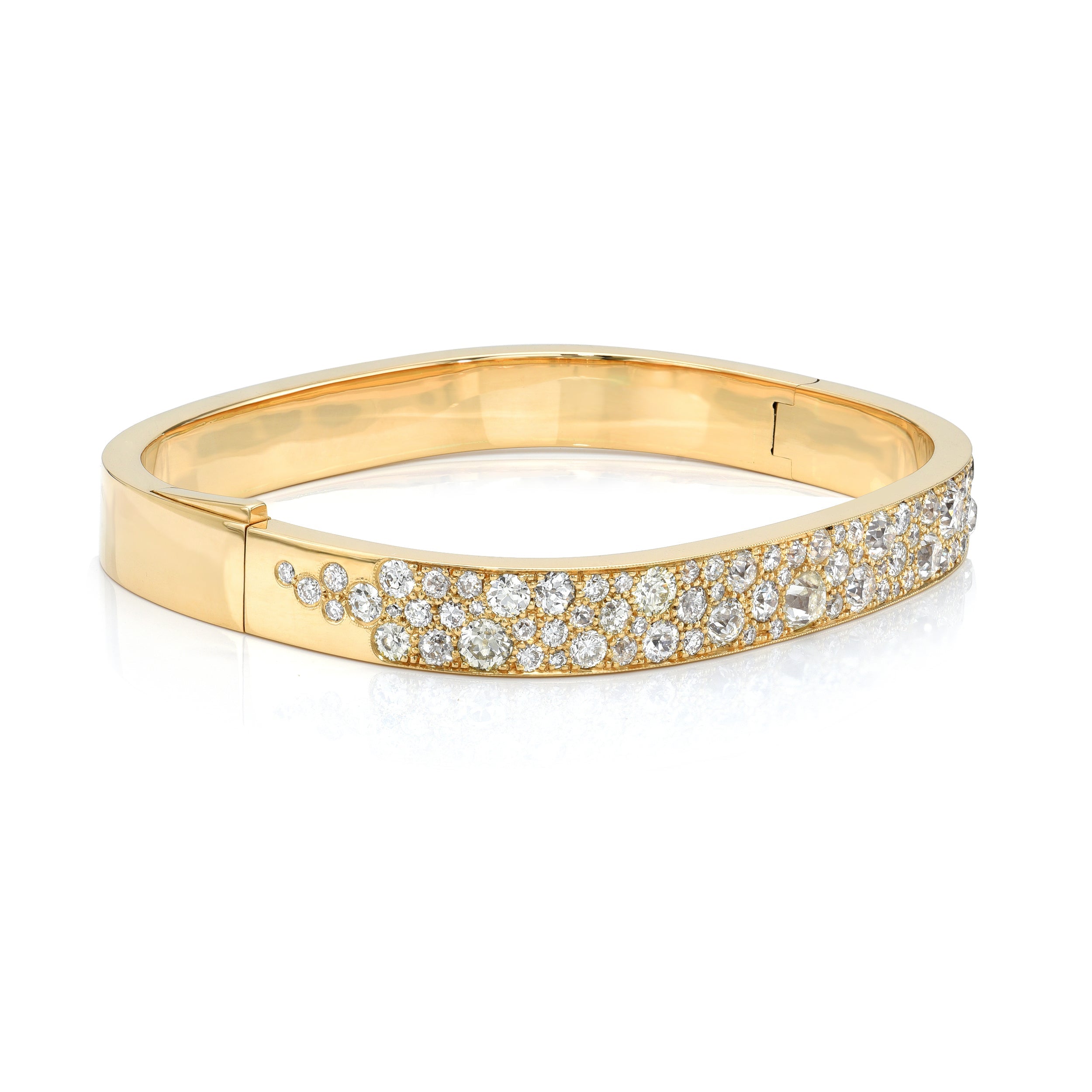 18kt rose gold Cobblestone diamond bangle